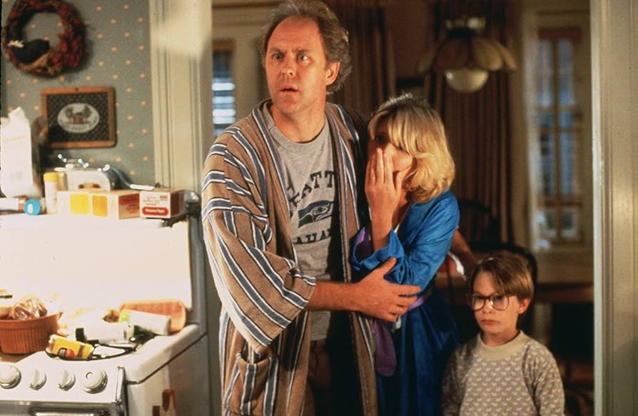 Amazon.co.jp: ハリーとヘンダスン一家 Blu-ray : ジョン・リスゴー